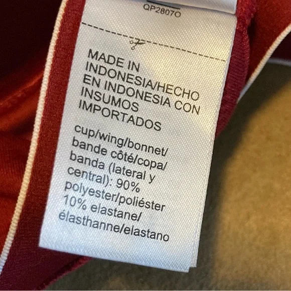 Calvin Klein Soft Padded Cup Bra in Deep Red w/ Logo Band. Available! - Picture 5 of 5